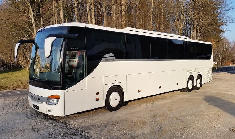 Saarland: Buses hire in Sankt Ingbert in Sankt Ingbert and Germany